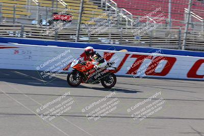 media/Aug-27-2022-Fastrack Riders (Sat) [[c588535105]]/Level 1/Session 1 Start Finish/